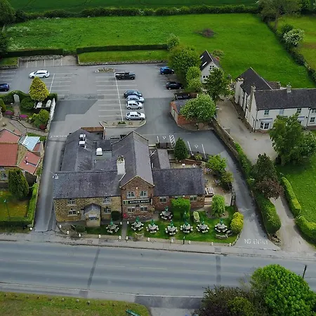 여관 The King's Head - The Collection Group 그레이트 에이튼