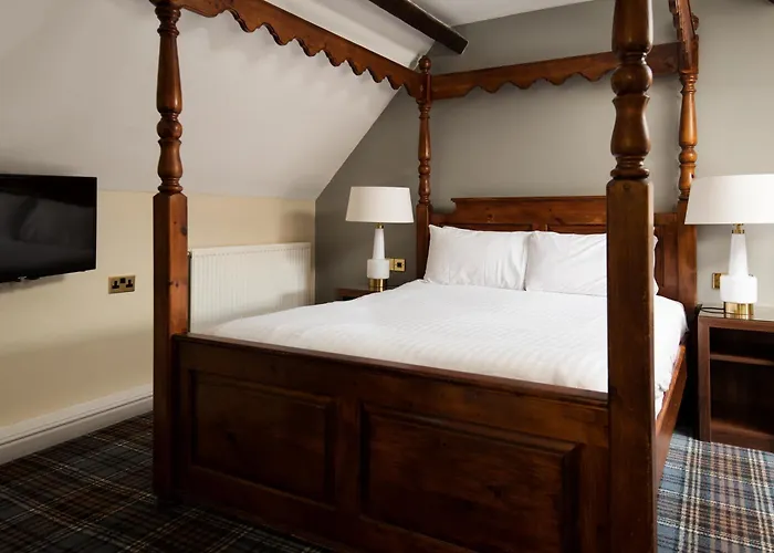 The King's Head - The Collection Group 3*