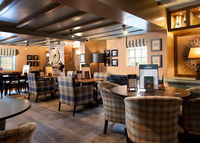 The King's Head - The Collection Group Inn 3*