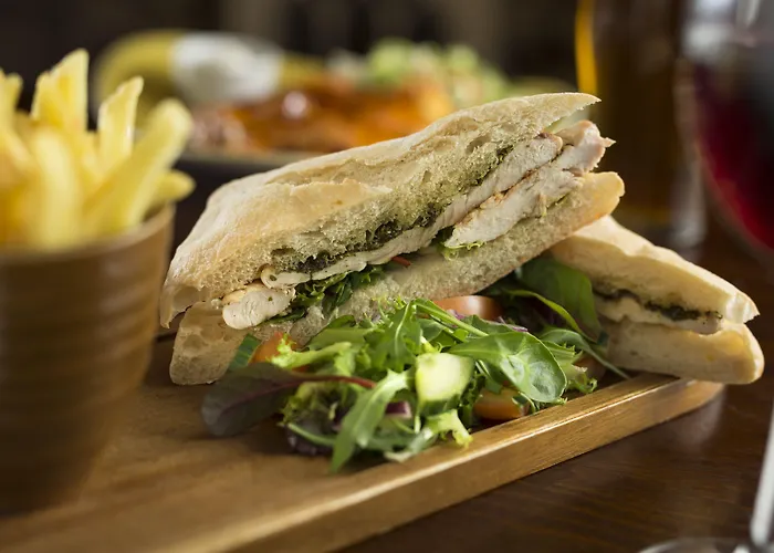 The King's Head - The Collection Group Inn