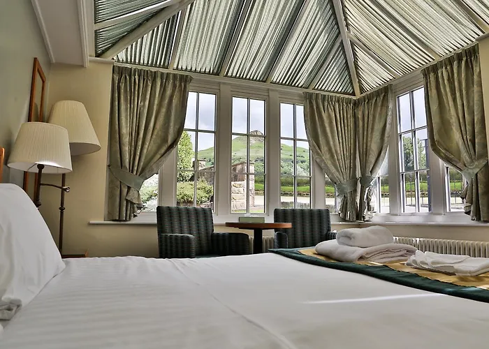 Inn The King's Head - The Collection Group 3*