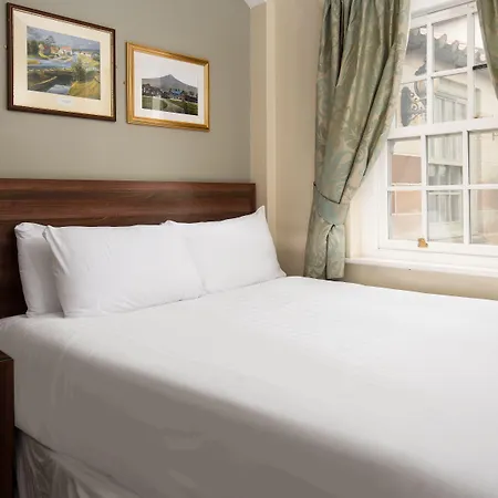 The King's Head - The Collection Group 3*